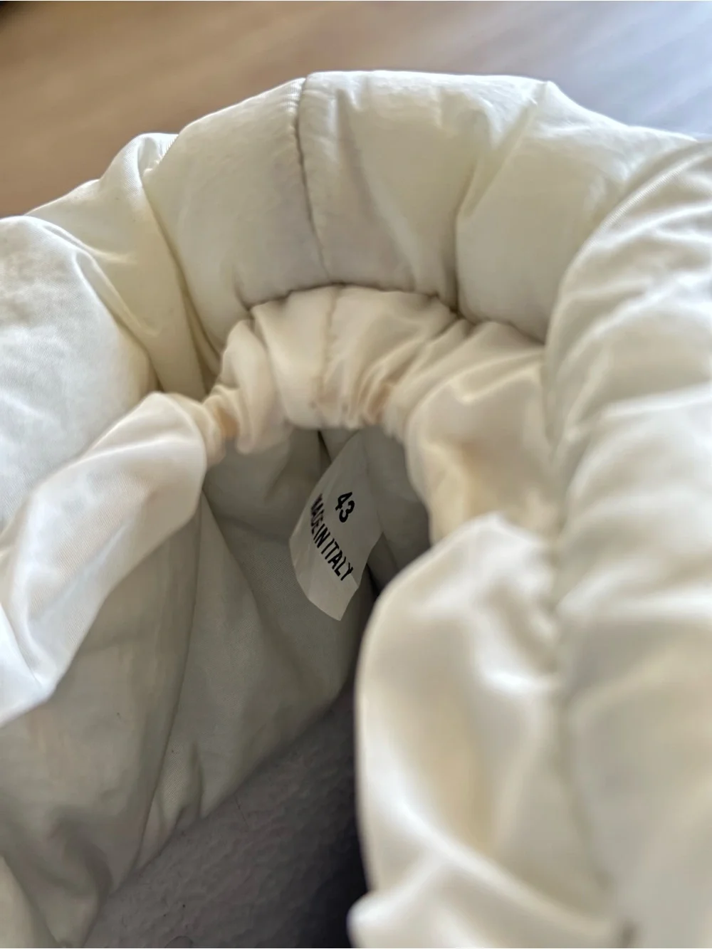 Maison Martin Margiela White Puffer Snow Boots